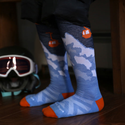 Darn Tough 3809 Midnight on model