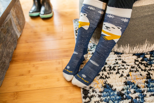 Darn Tough 3802 Blue on model