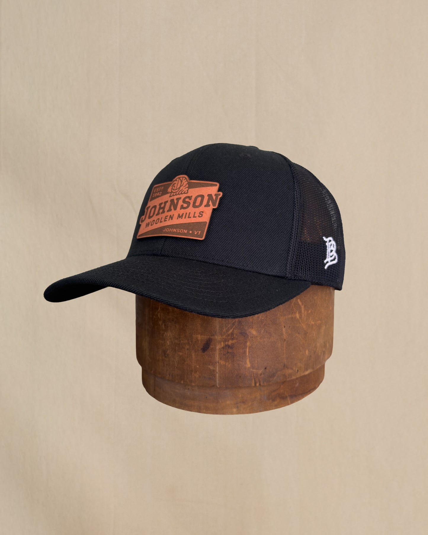 Kids Johnson Woolen Mills trucker hat