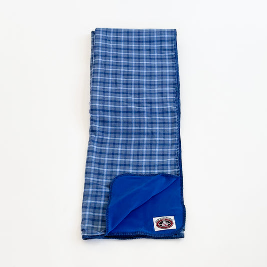 Green Mountain Flannel Throw Bluebird, light blue/dark blue/ white stripes with blue fleece lining open corner view