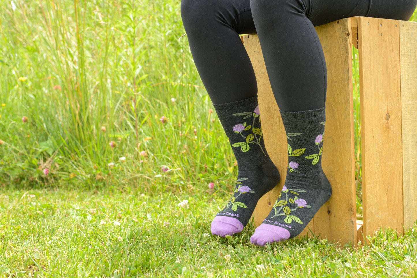 Darn Tough 6104 Charcoal on model