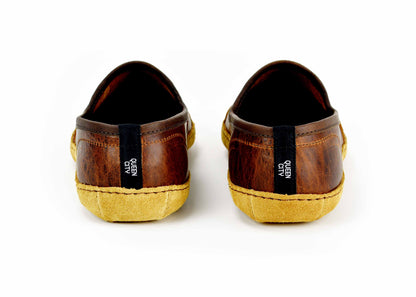 Vermont House Shoes - Loafer - Tobacco Bison heel view