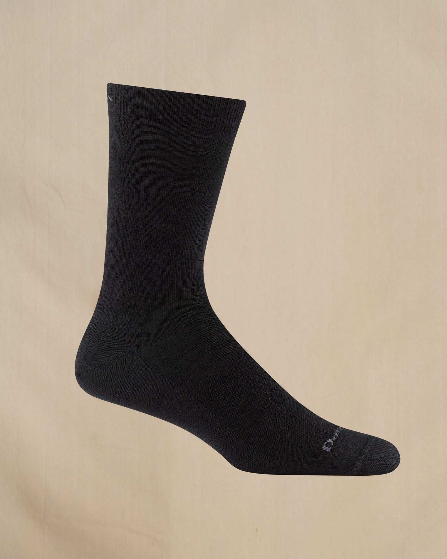 Darn Tough Mens Standard Crew Lightweight Lifestyle Sock in Black