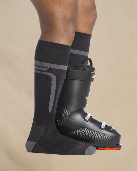 Darn Tough 8058 on model