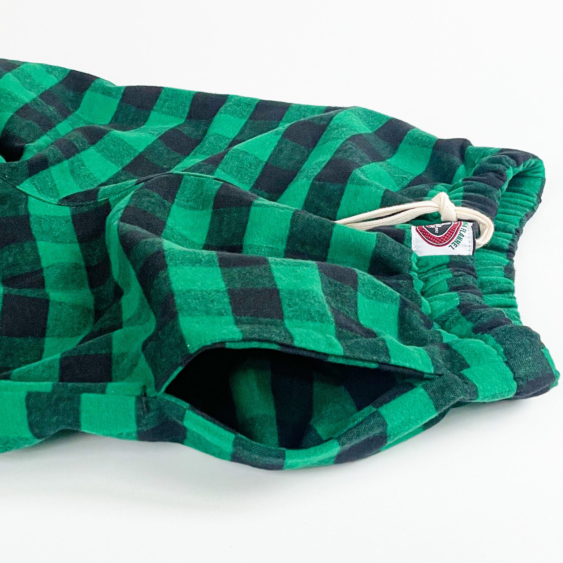 Green and black buffalo check flannel lounge pants pocket detail