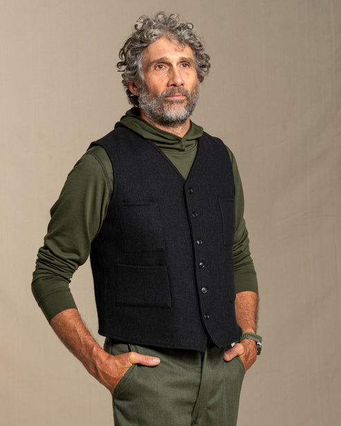 Woolen Button Split Pleated Vest