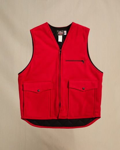 Vest with tricot lining, Bright Scarlet, zipper front, two large pockets and chest pocket, front view