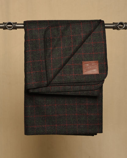 Johnson Woolen Mills wool Adirondack, Plaid throw blanket