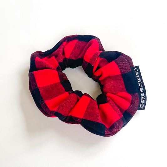 red and black buffalo check flannel scrunchie 