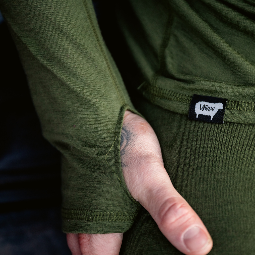 Men's Nuyarn® Merino Wool Tech Baselayer Long Sleeve 2.0 cuff detail