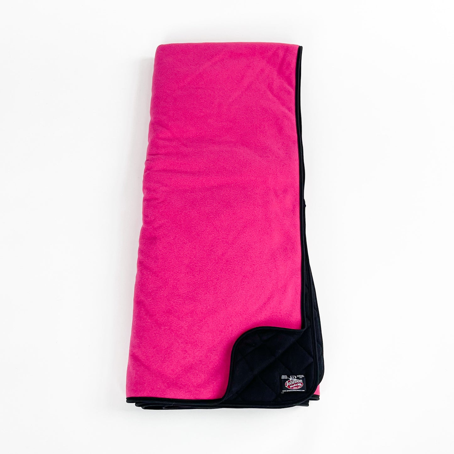 Wilderness Throws Blanket pink with quilted liner front view