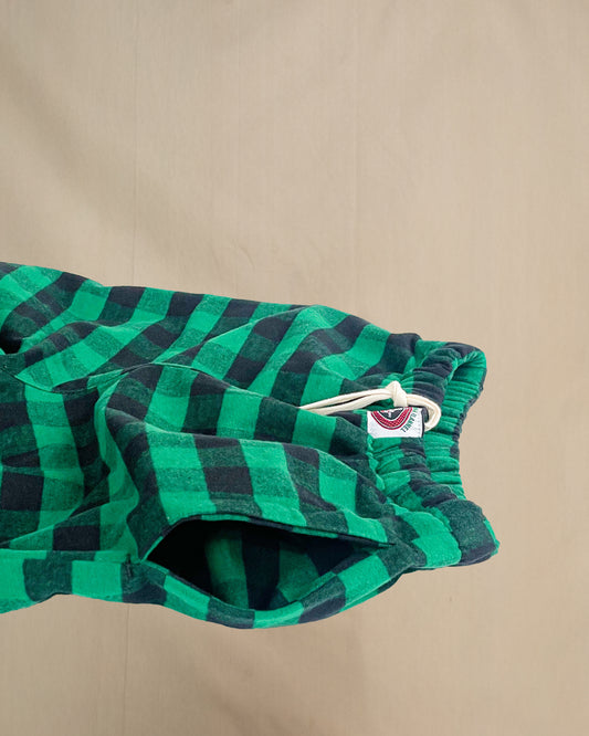 Green and black buffalo check flannel lounge pants pocket detail