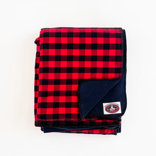 Green Mountain Flannel Throw Red & Black Buffalo squares with fleece lining open corner view