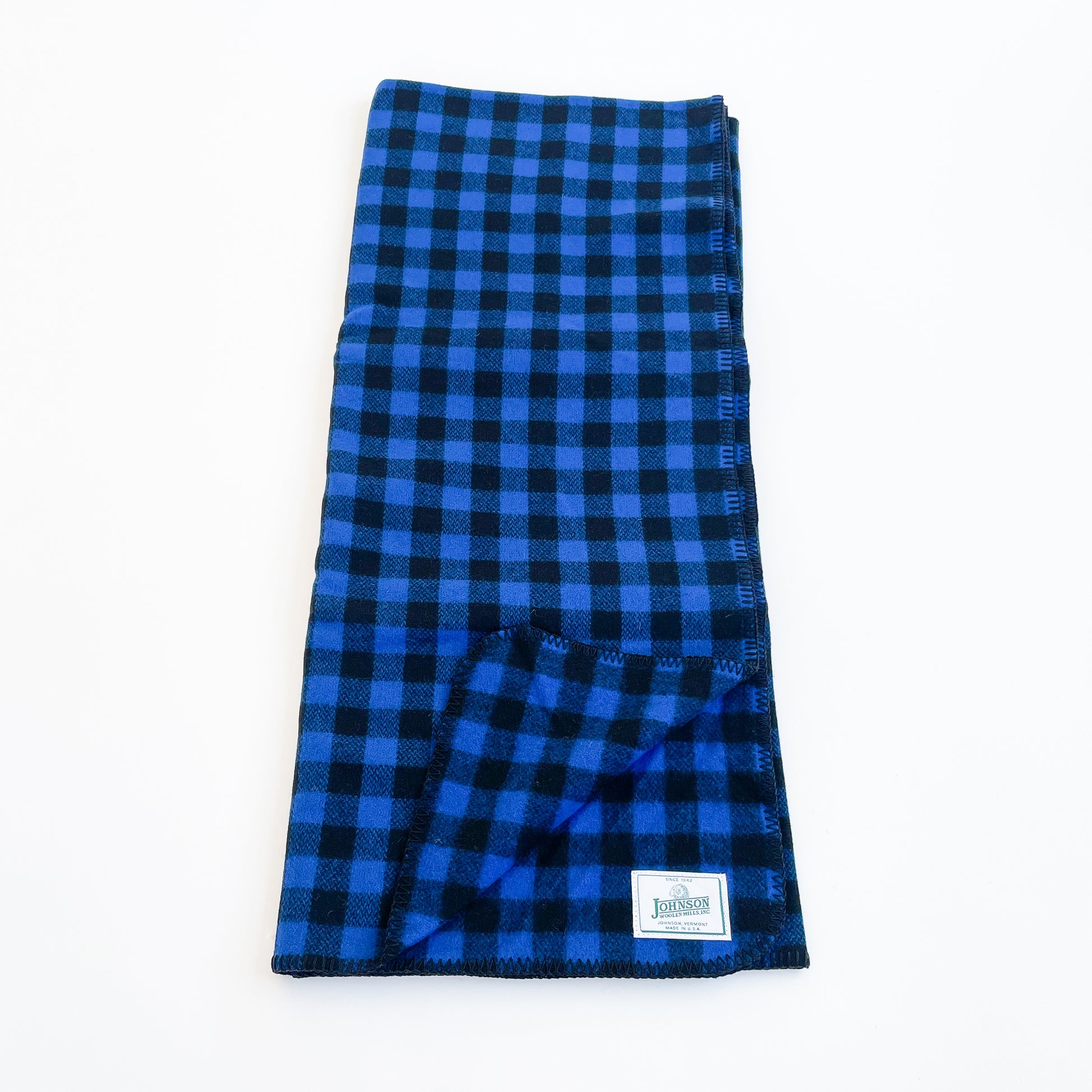 Johnson Woolen Mills throws Bluecheck, Blue & Black buffalo 1 inch squares unfolded front view