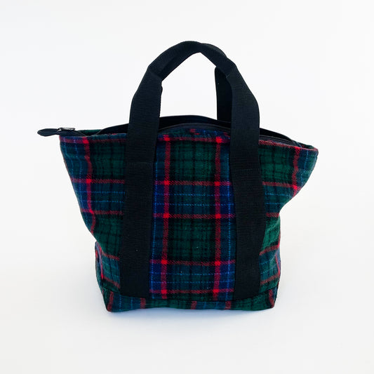 Johnson Woolen Mills Tote Bag Green/Blue with Red strips windowpane front view with strap
