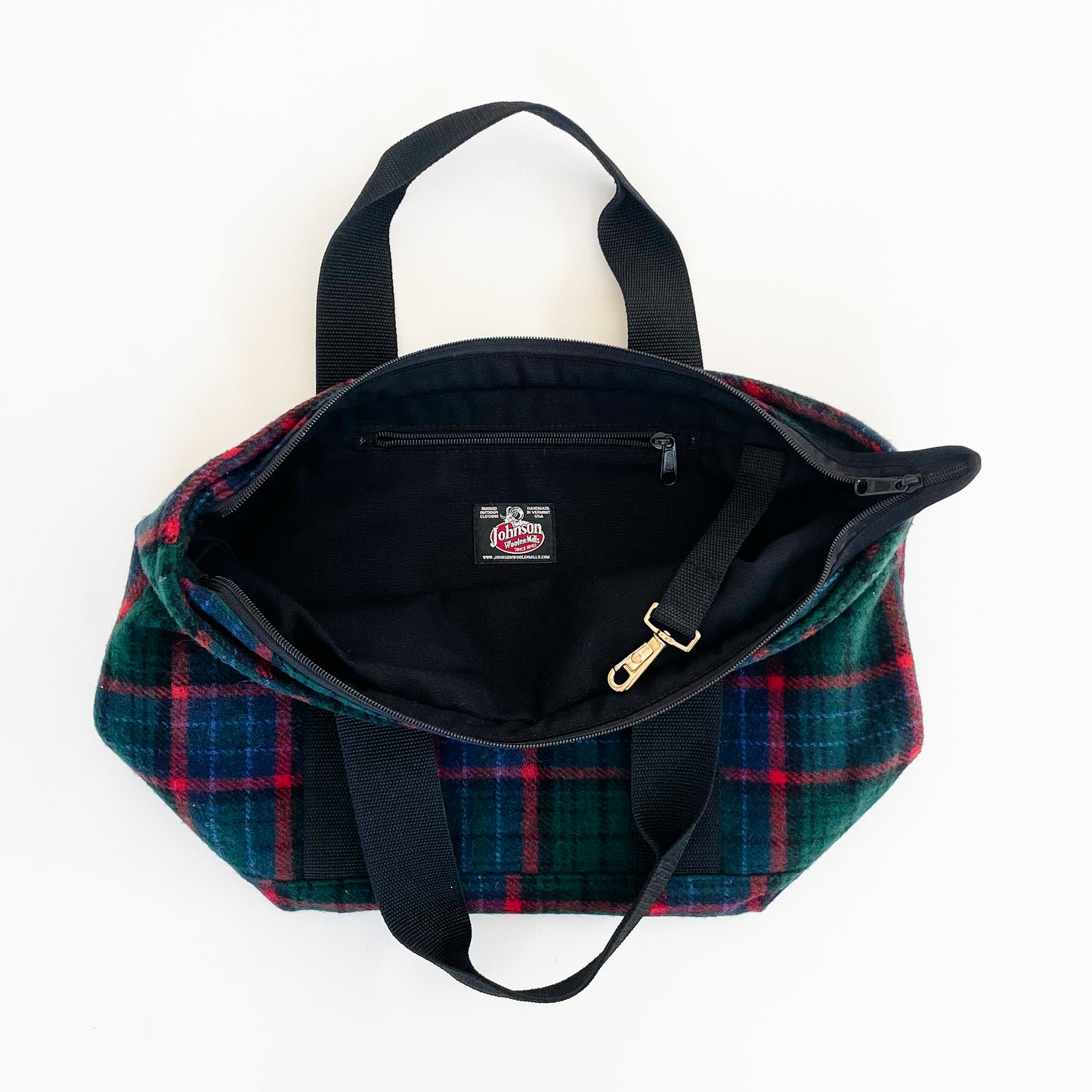 Johnson Woolen Mills Tote Bag Green/Blue with Red strips windowpane open bag view with strap